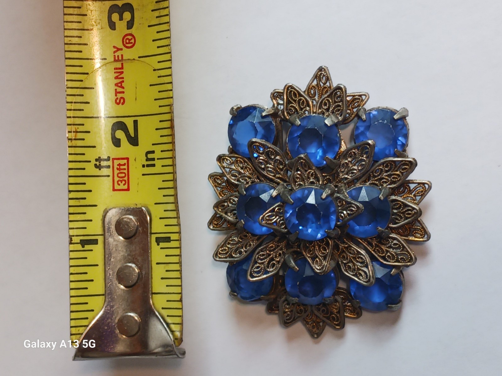 Vintage 1930s Czech Sapphire Blue Glass Rhinestone Leaf Filigree Brooch 2.5 Inch