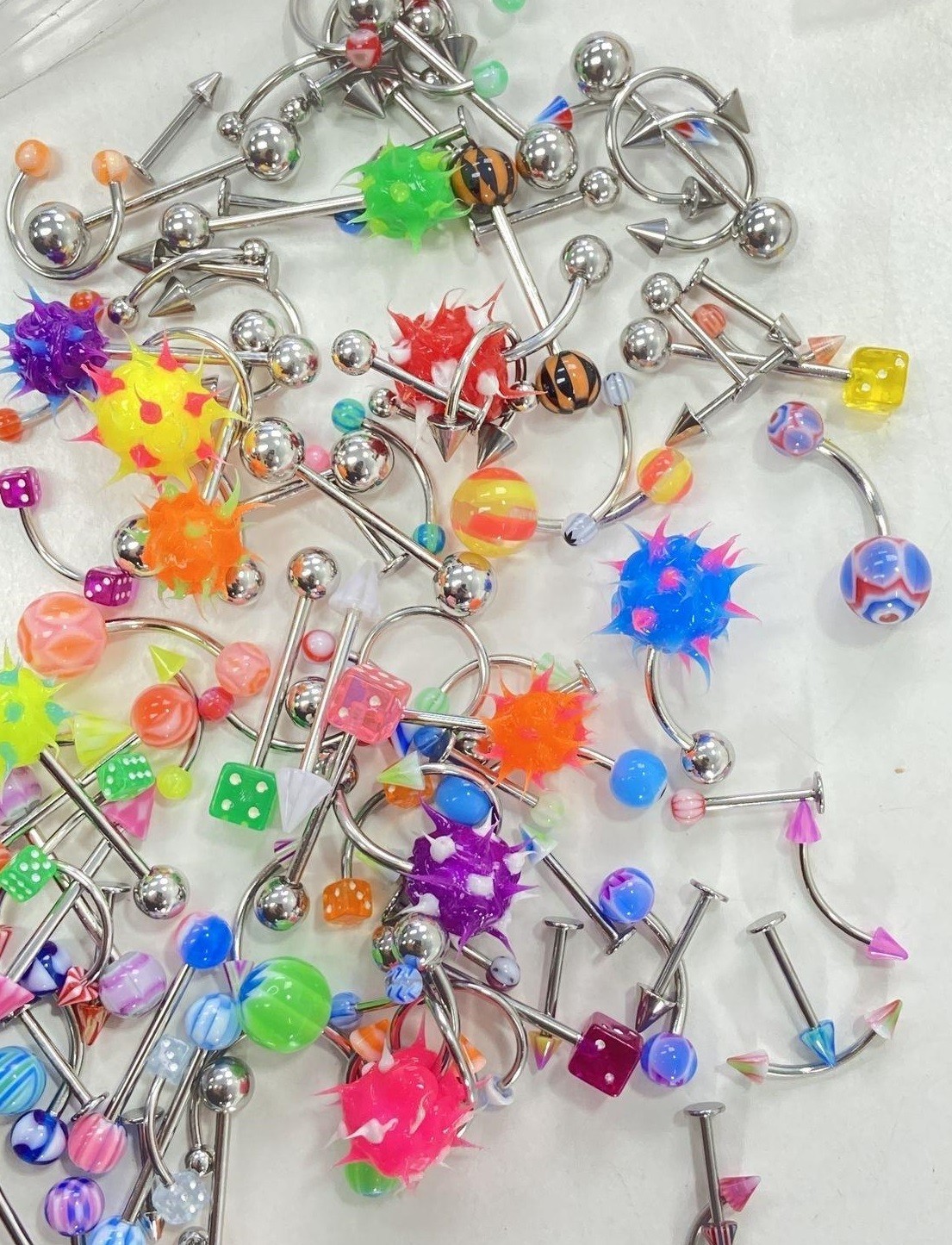 100+ Pieces of Body Piercing Jewelry – Belly/Tongue/Eyebrow/Tragus & Others!