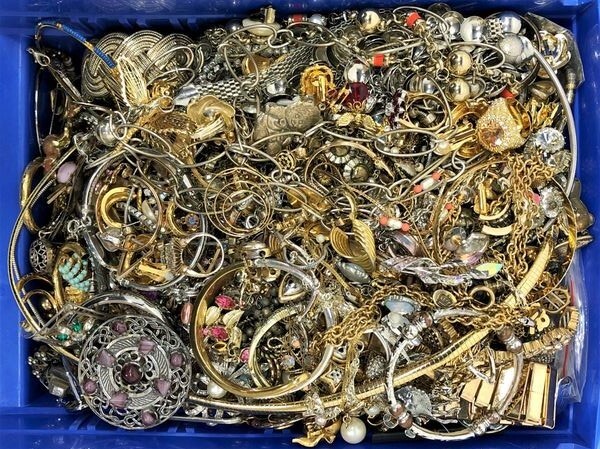3 Lbs Pound Unsorted Huge Lot Jewelry Vintage New Junk w/ Wear Resell Tangled In