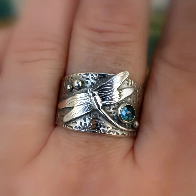 925 Sterling Silver Blue Topaz Charm Dragonfly Wedding Engagement Ring Size 7.5