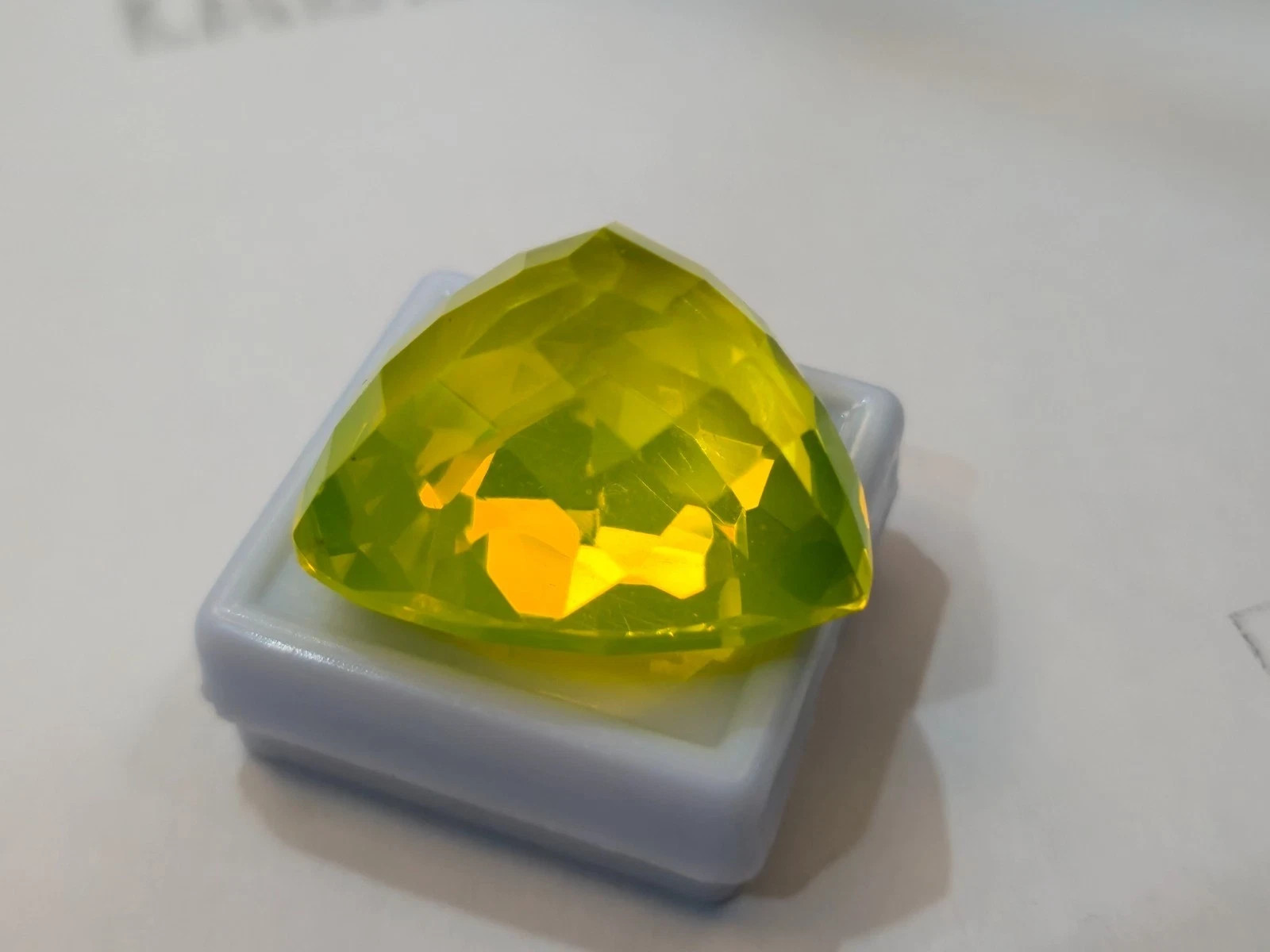Natural Brazilian 200 Ct Yellow Topaz Trillion Cut AGL Certified Loose Gemstone
