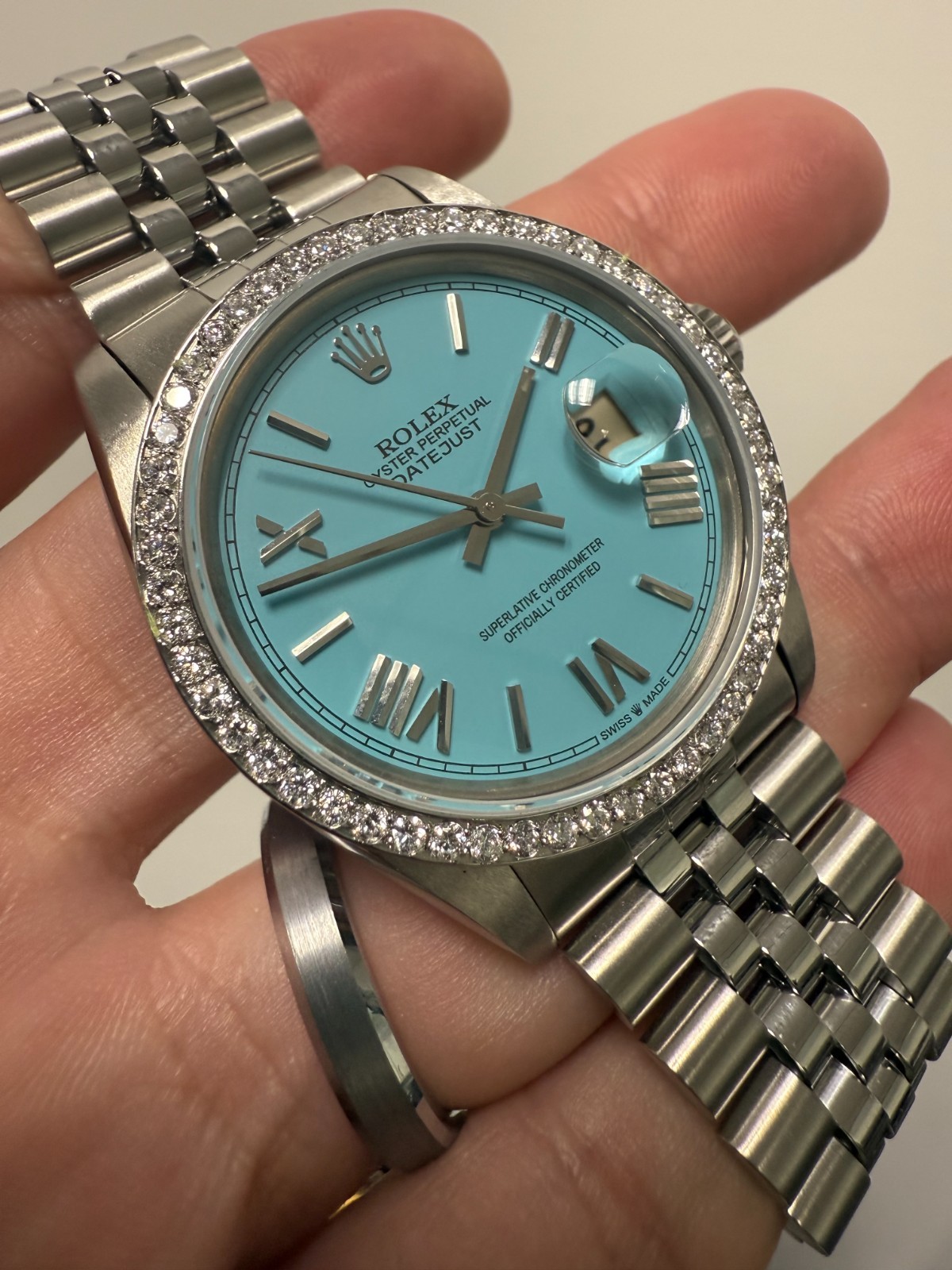 Rolex Mens Datejust Turquoise Roman Numeral Dial Diamond Bezel Jubilee Band