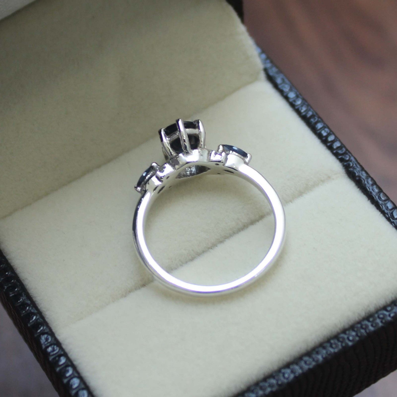 1.3 ct Oval Cut Lab Created Blue Sapphire Ring 925 Sterling Silver