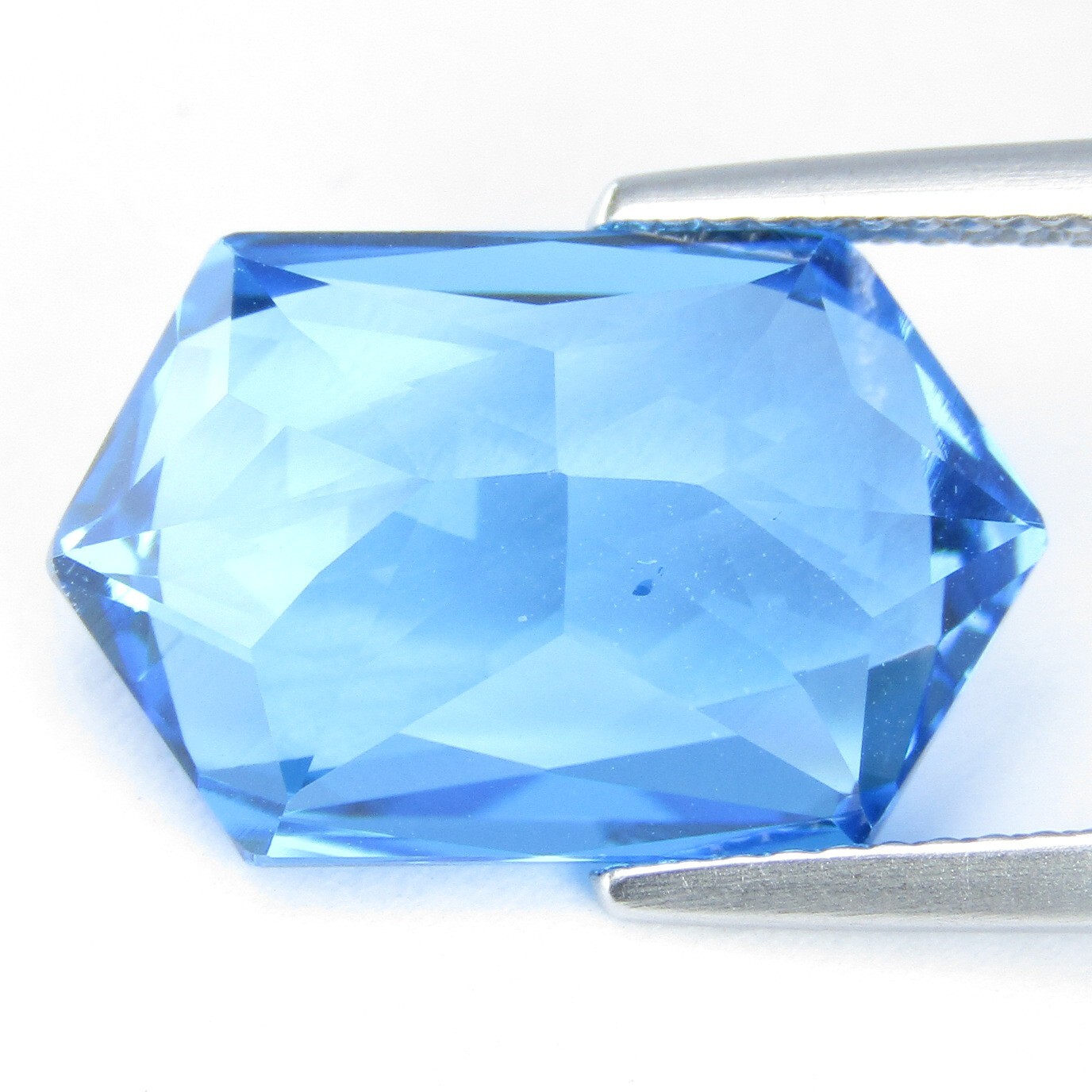 12.27Ct Glorious Natural Swiss Blue Topaz Fancy Precision Cut Collection Gem