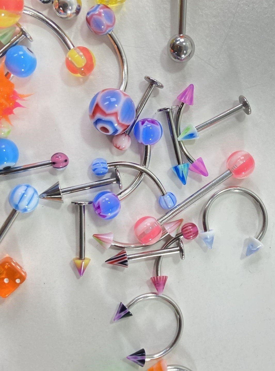 100+ Pieces of Body Piercing Jewelry – Belly/Tongue/Eyebrow/Tragus & Others!