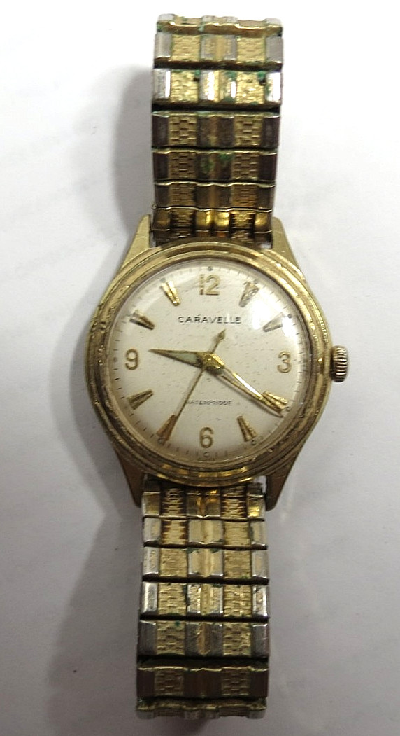 VINTAGE 1960 MENS CARAVELLE 11OAC WRISTWATCH 7’J MANUAL WIND GOLD TONE RUNS