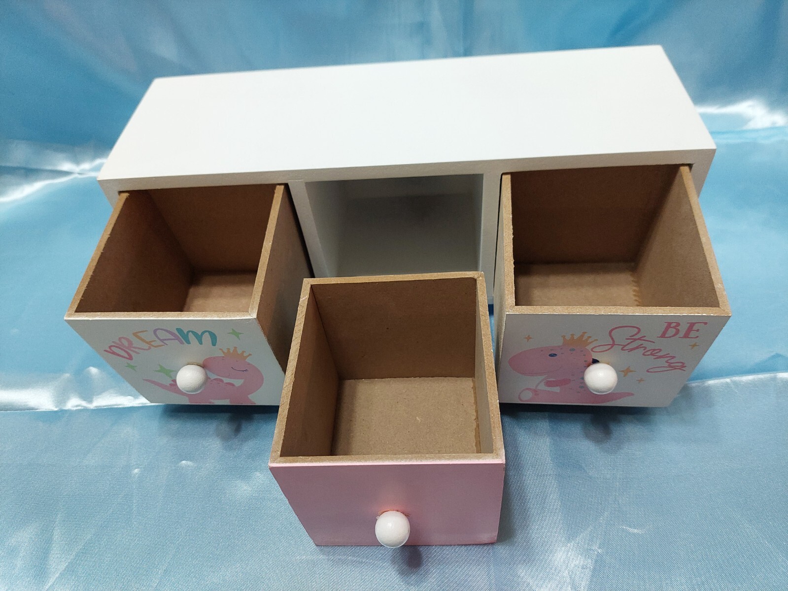 SUPER ADORABLE WOODEN THREE DRAWER HANDMADE TRINKET / JEWELRY BOX 12″ LONG NEW