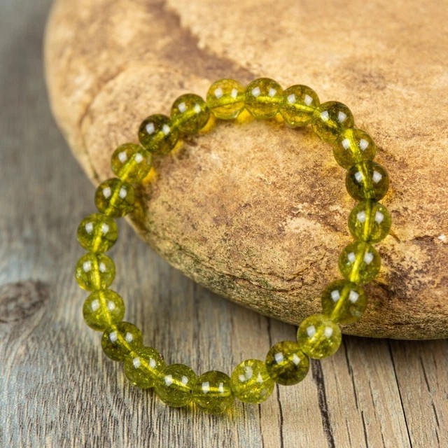 Natural Olive Peridot 8mm Beads Healing Reiki Gemstone Handmade Stretch Bracelet