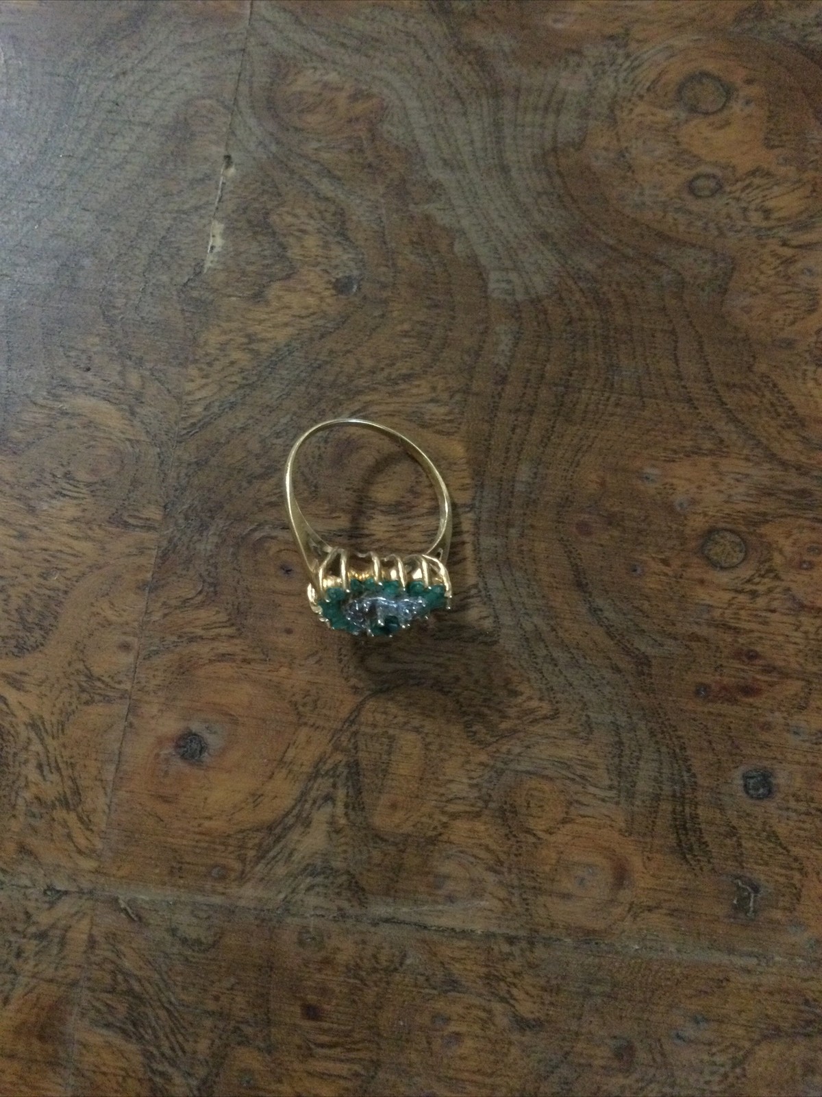 10kt Yellow Gold Heart Shaped Ring W/ Emeralds & Diamond Chips 4.25