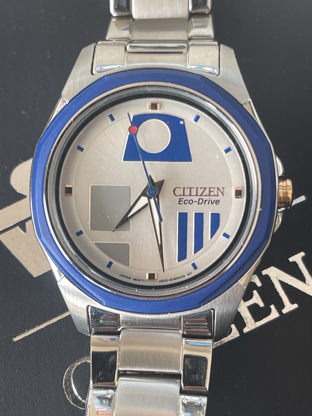Rare Limited Edition Star Wars Citizen Eco-Drive R2D2 Women’s Watch