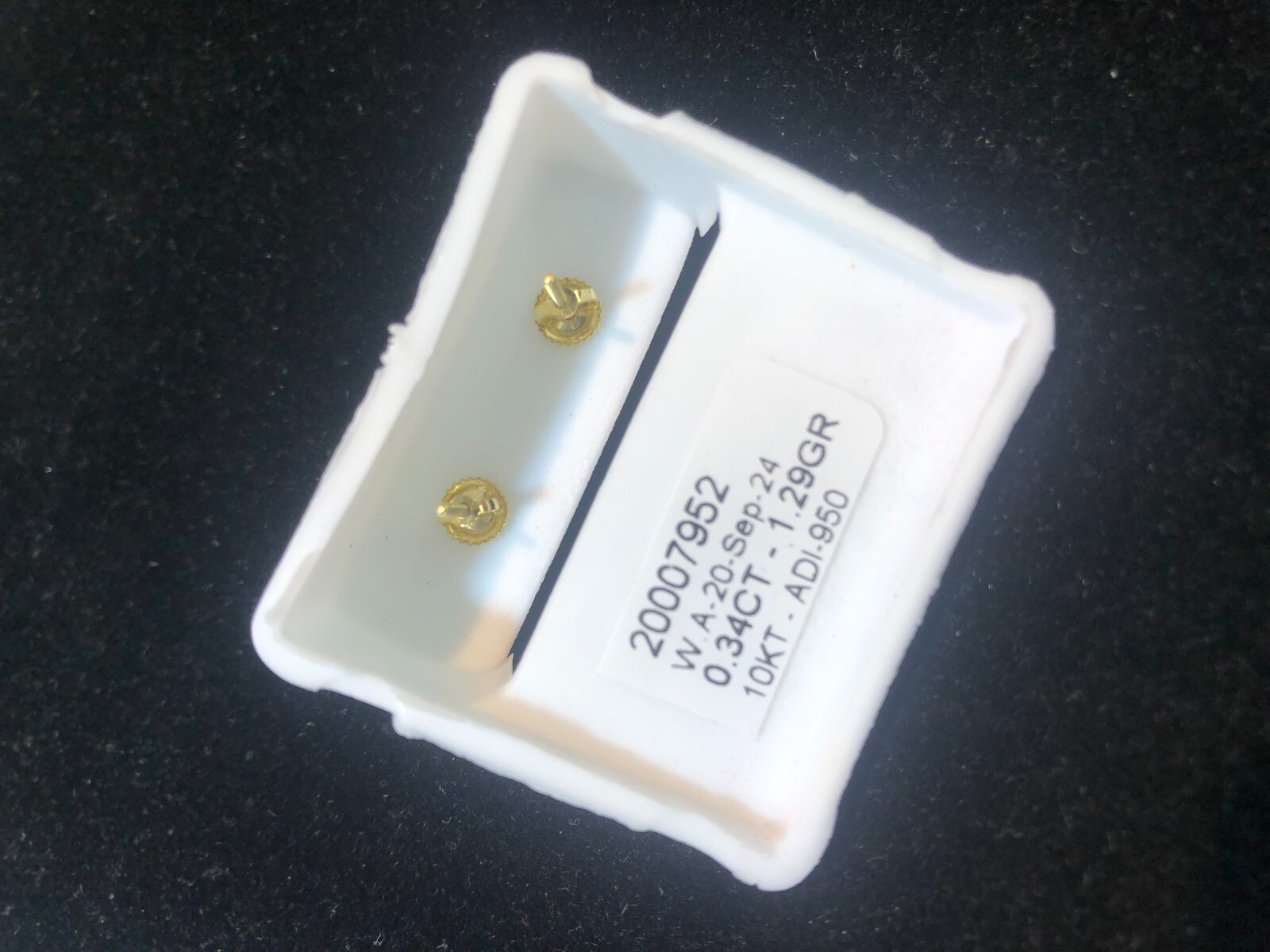 10kt gold diamond stud earrings,real natural diamonds