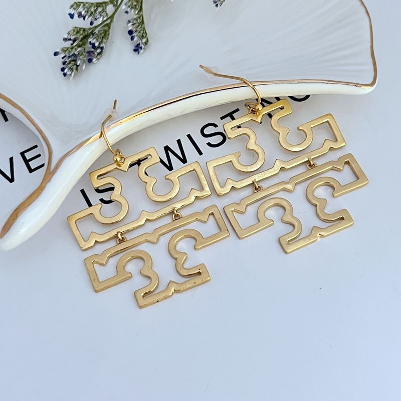 New Tory Large Logo earrings with Jewelry Pouch Size:4.8*3.5cm
