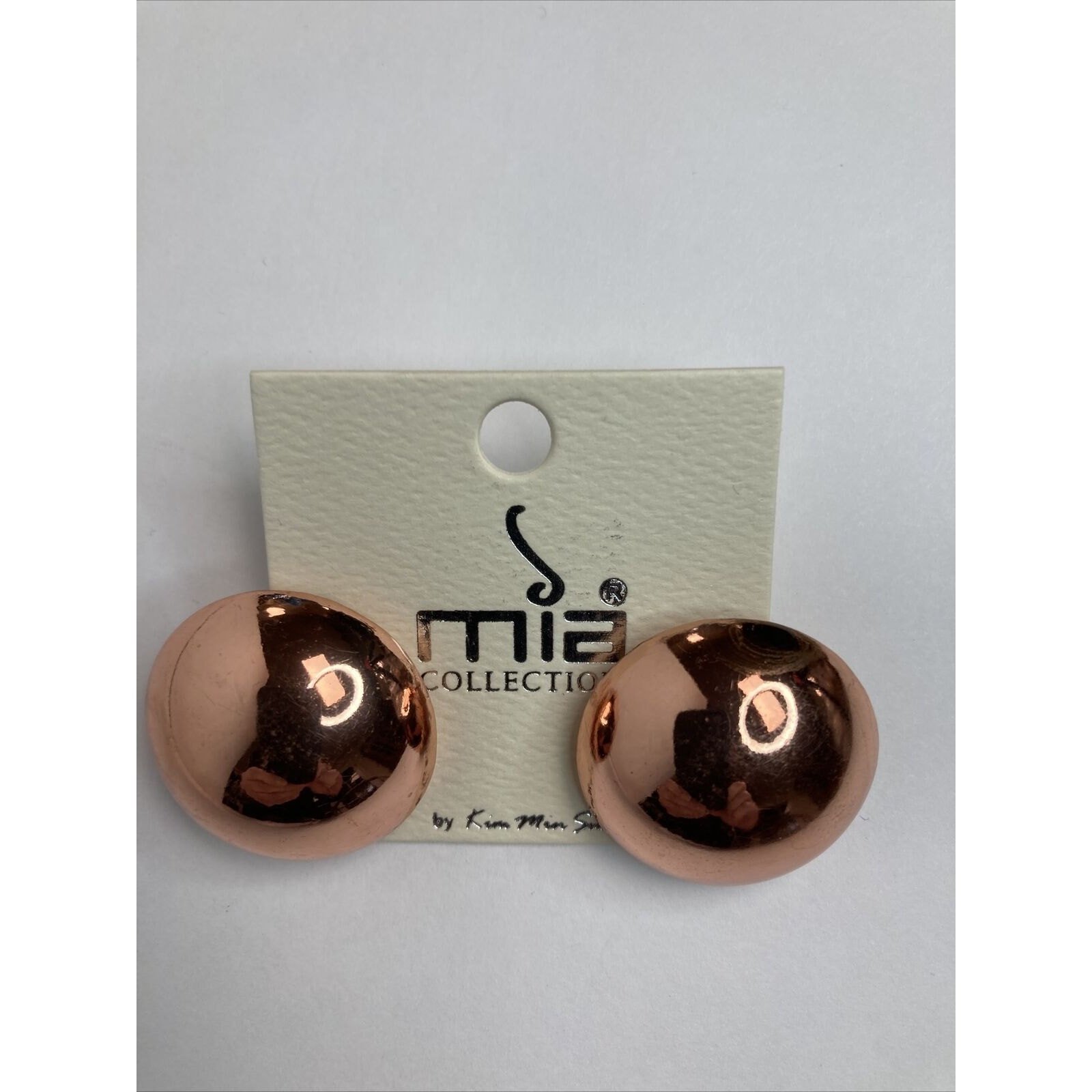 Mia Collection Earrings Copper Color Classic Round Post Back 1 1/8 in diameter