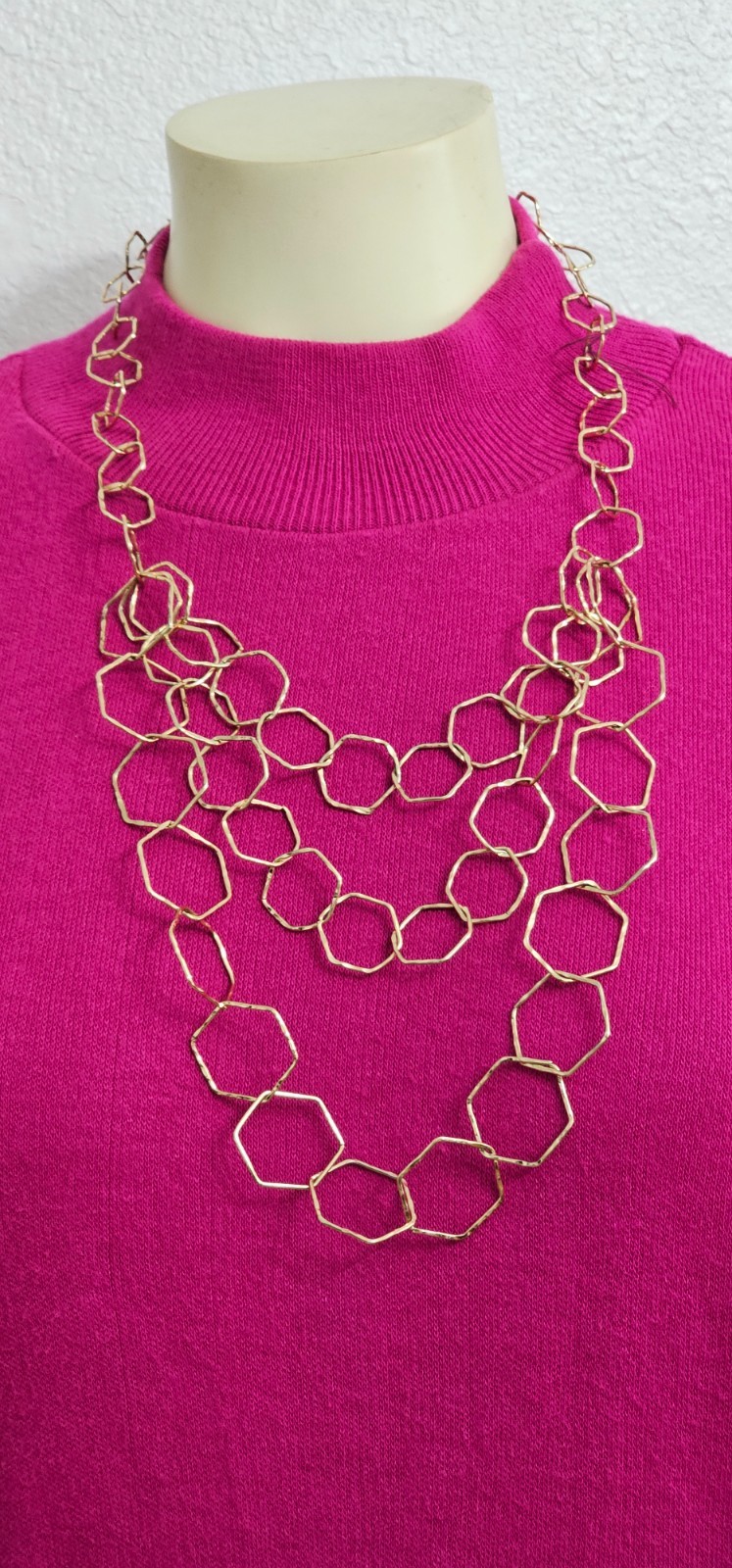 CHICOS women necklace gold tone NWOT 3 bottom strands Very light weigh