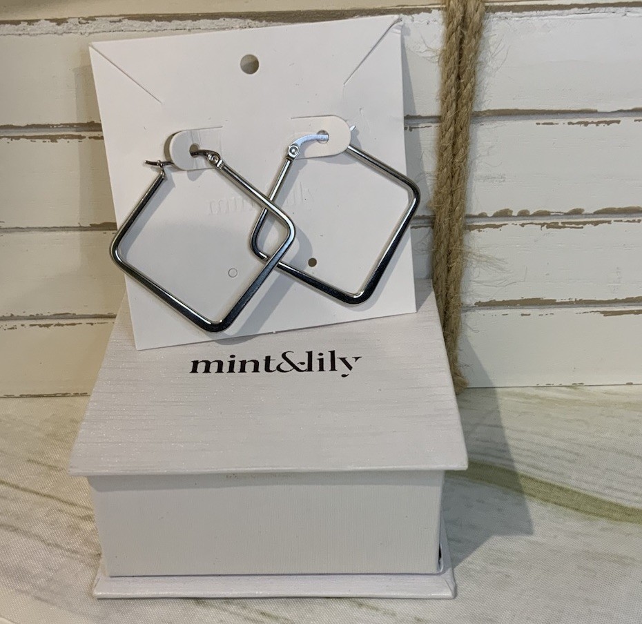 NEW Mint & Lilly Geometric Girl Boss Silver Earrings