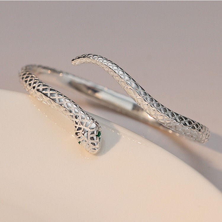 Vintage Handmade 925 Sterling Silver Snake Bracelet Hand Bangle