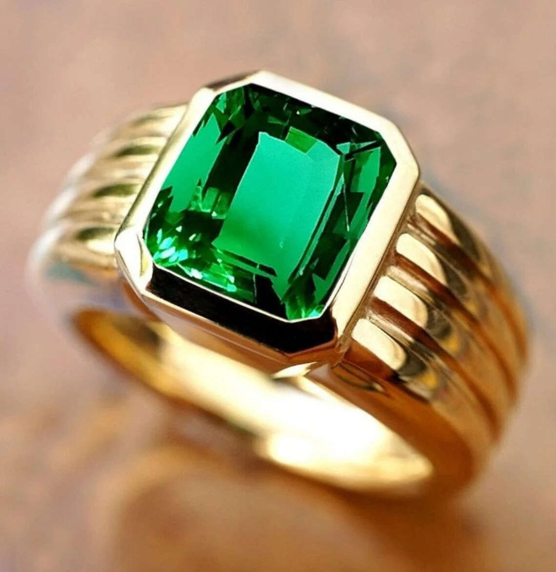 Solid 925 Sterling Silver emerald Gemstone Husband Gift Mens Ring Size 6 to 14Rj