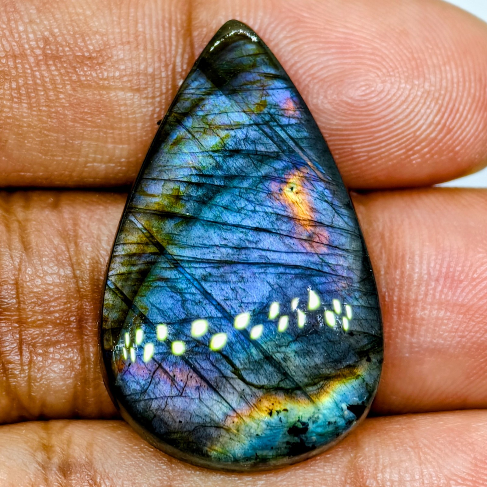 29 Cts Natural Labradorite Cabochon Gemstone For Jewelry 32.7×20.6×5.3 MM