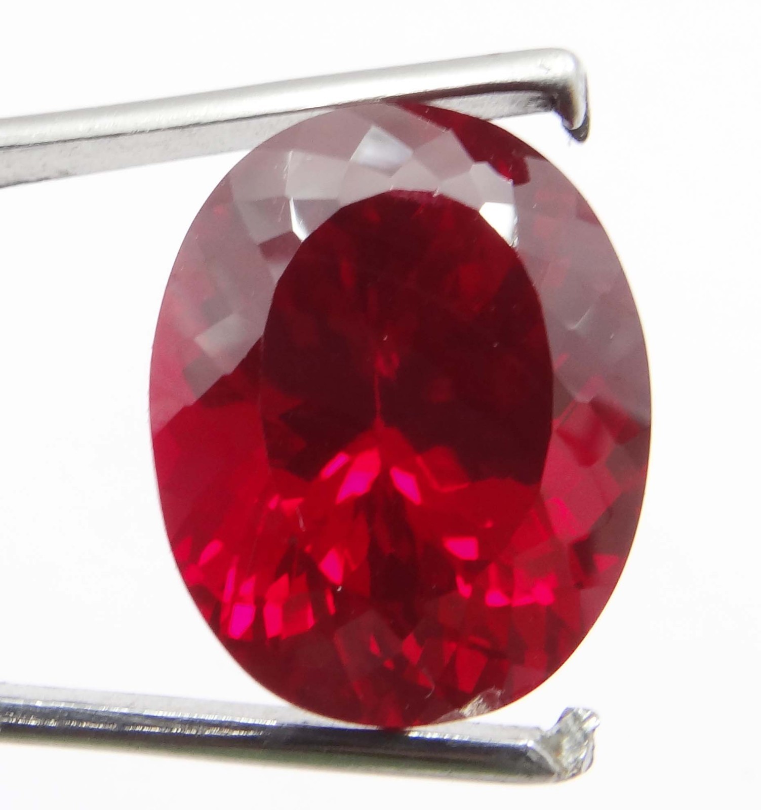 NATURAL 16.9 CTS PIGEON BLOOD RED RUBY oval GEMSTONE CERTIFIED