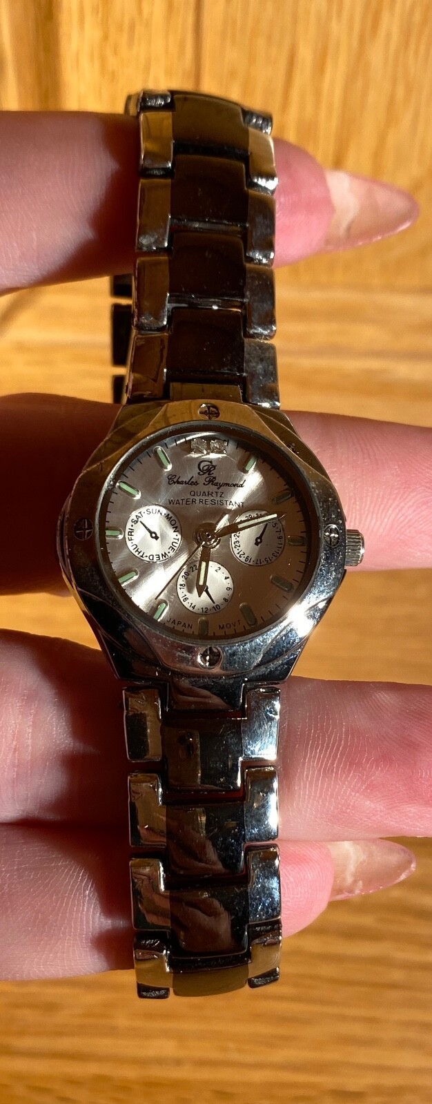 Charles Raymond Women’s Watch Stainless Steel 1″ Face Japan Movement Day, Month