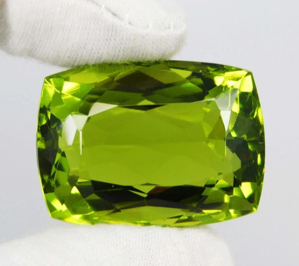 100 CT Certified Green Peridot Cushion Cut Flawless Certified Loose Gemstone