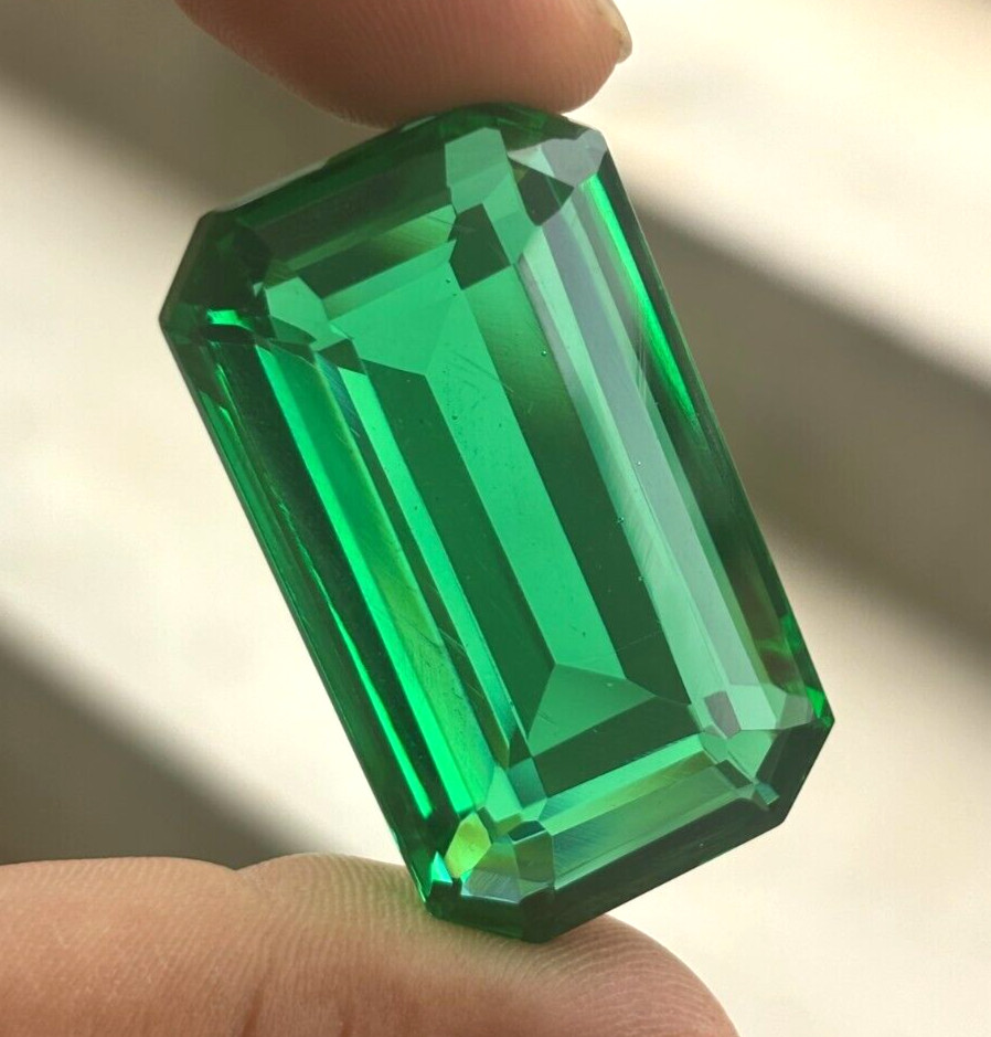 Natural Colombian 155 Cts Rich Green Emerald Shape Loose Certified Gemstone