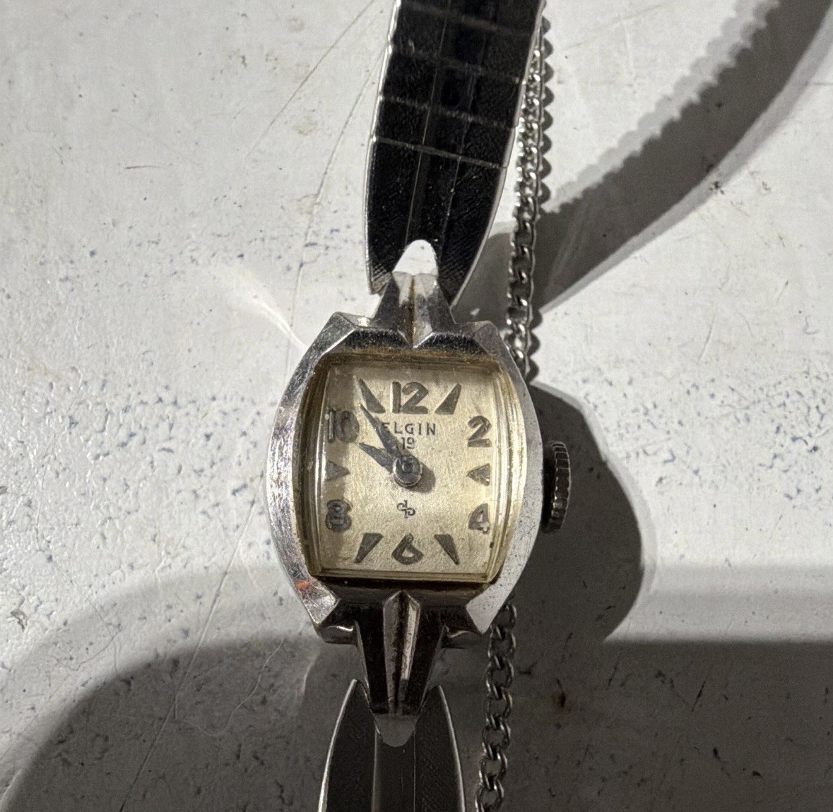 Elgin Women’s Vintage Manual Wind Cushion Watch Cream Dial Silver Band