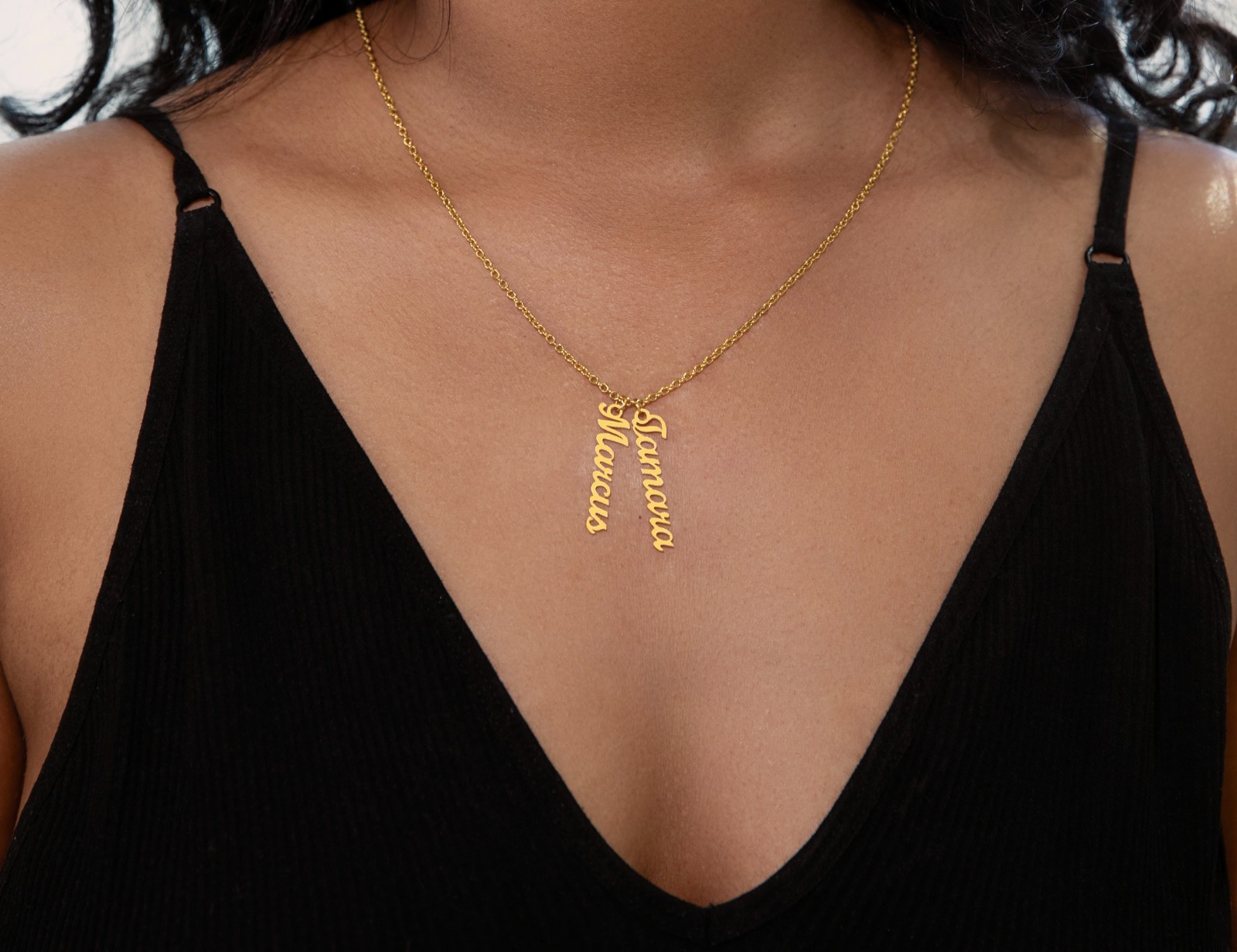 Personalized Vertical Name Necklace Custom Script Pendant Gift Box Silver Gold