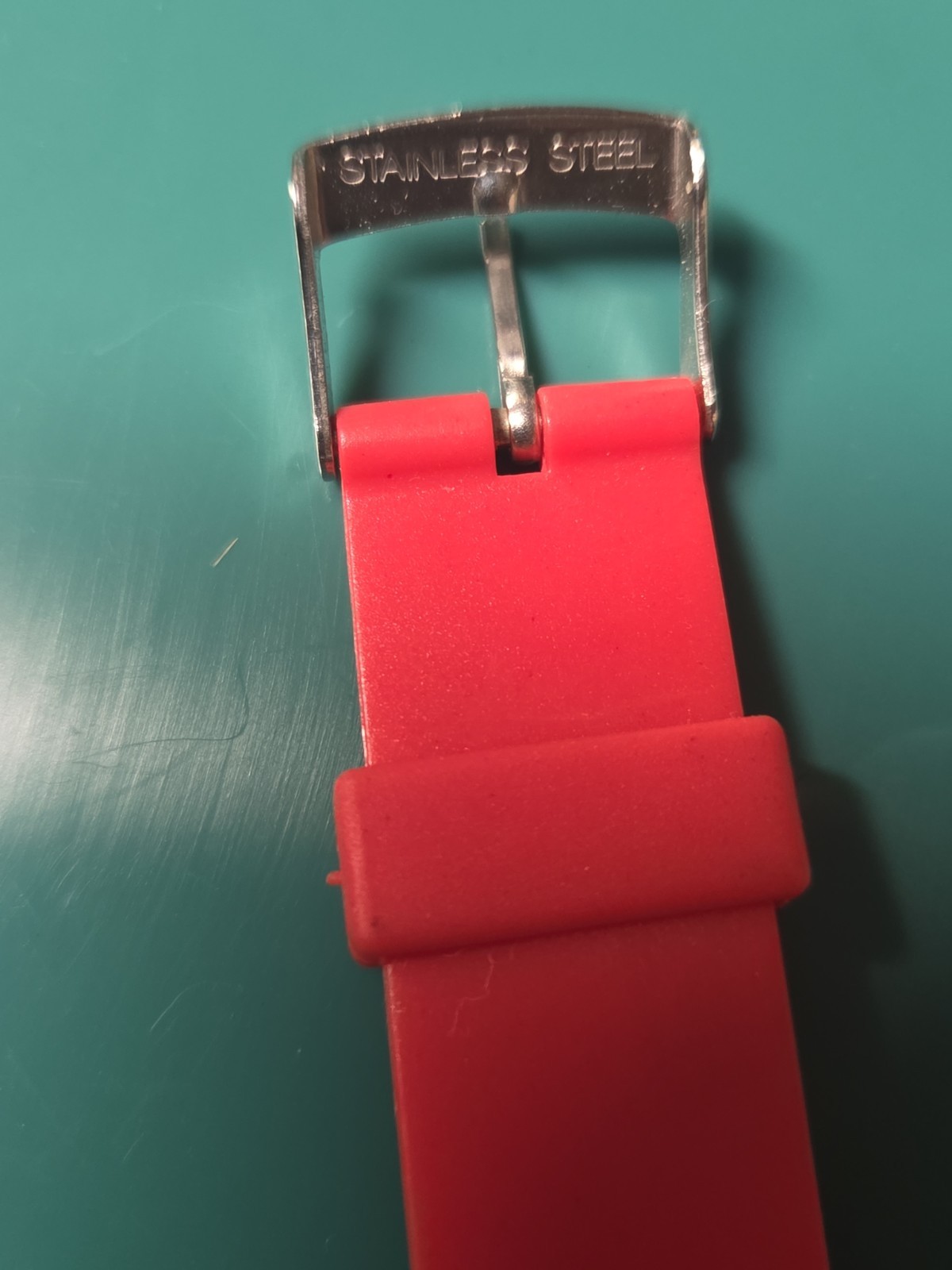 VINTAGE KOOL-AID ADULT RED DIGITAL WATCH KOOL-AID MAN FACE UNTESTED UNUSED