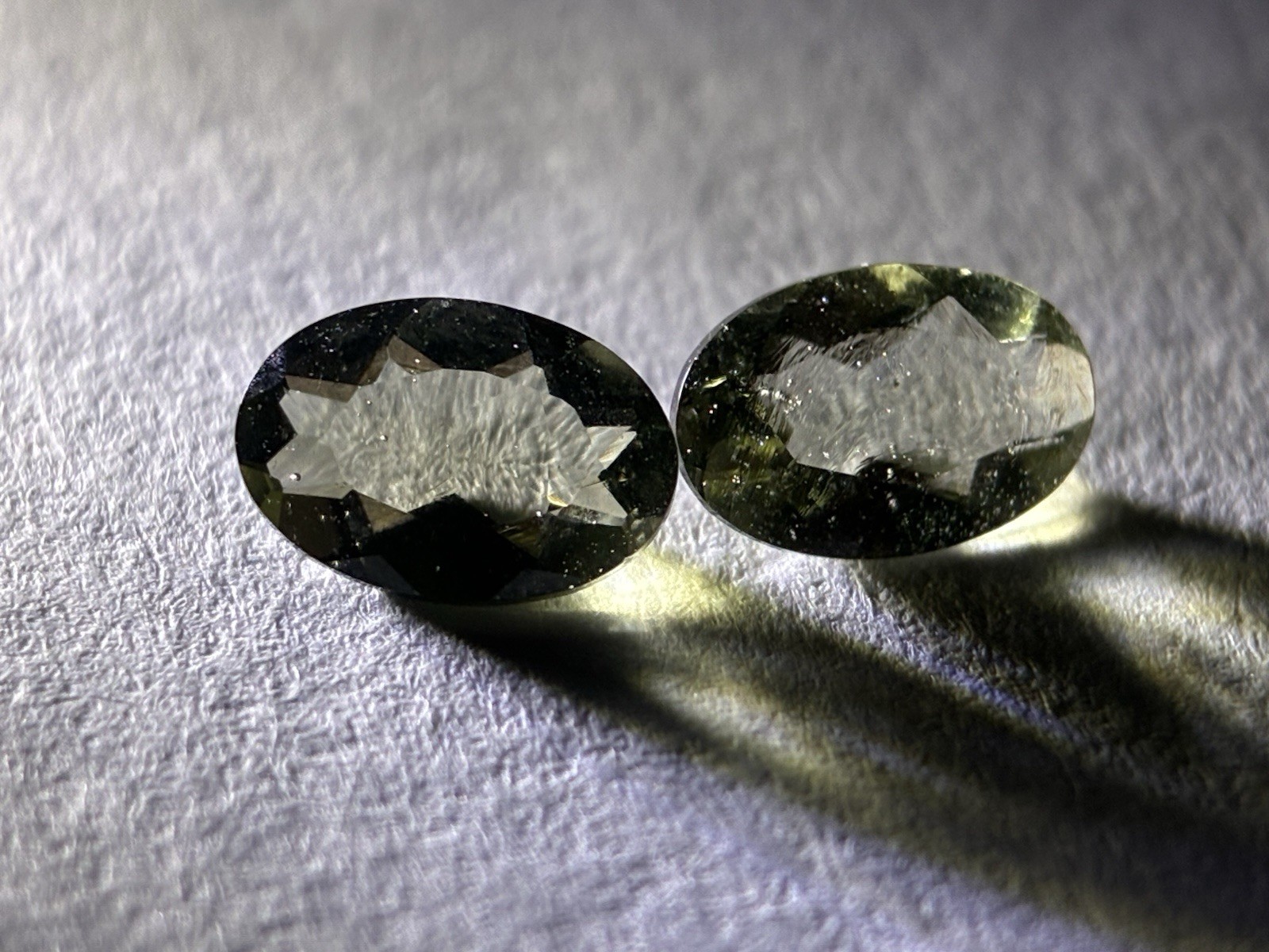 Moldavite 6×4 mm Oval Cut Loose Gemstone Matching Set Czech Republic 2 Pieces