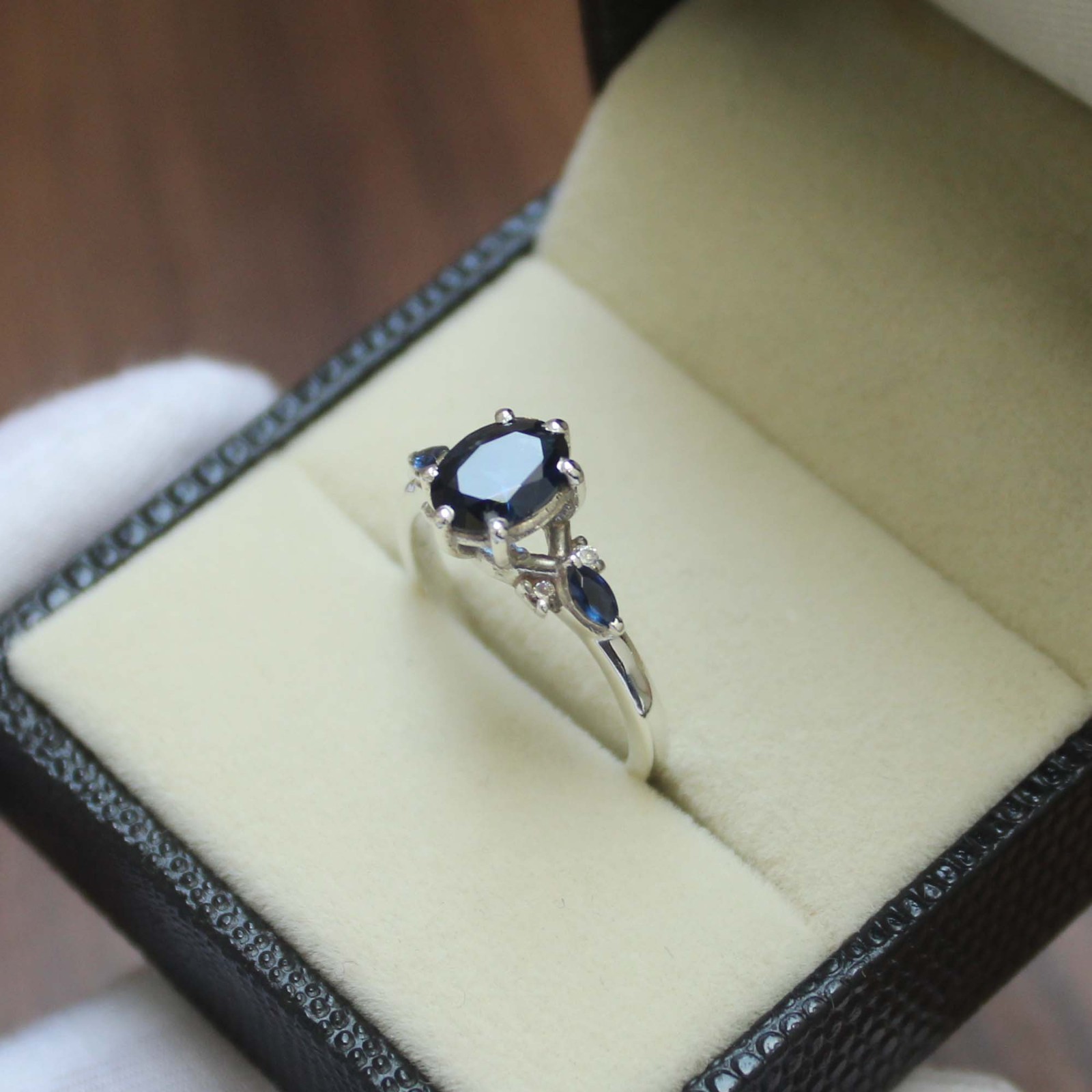 1.3 ct Oval Cut Lab Created Blue Sapphire Ring 925 Sterling Silver