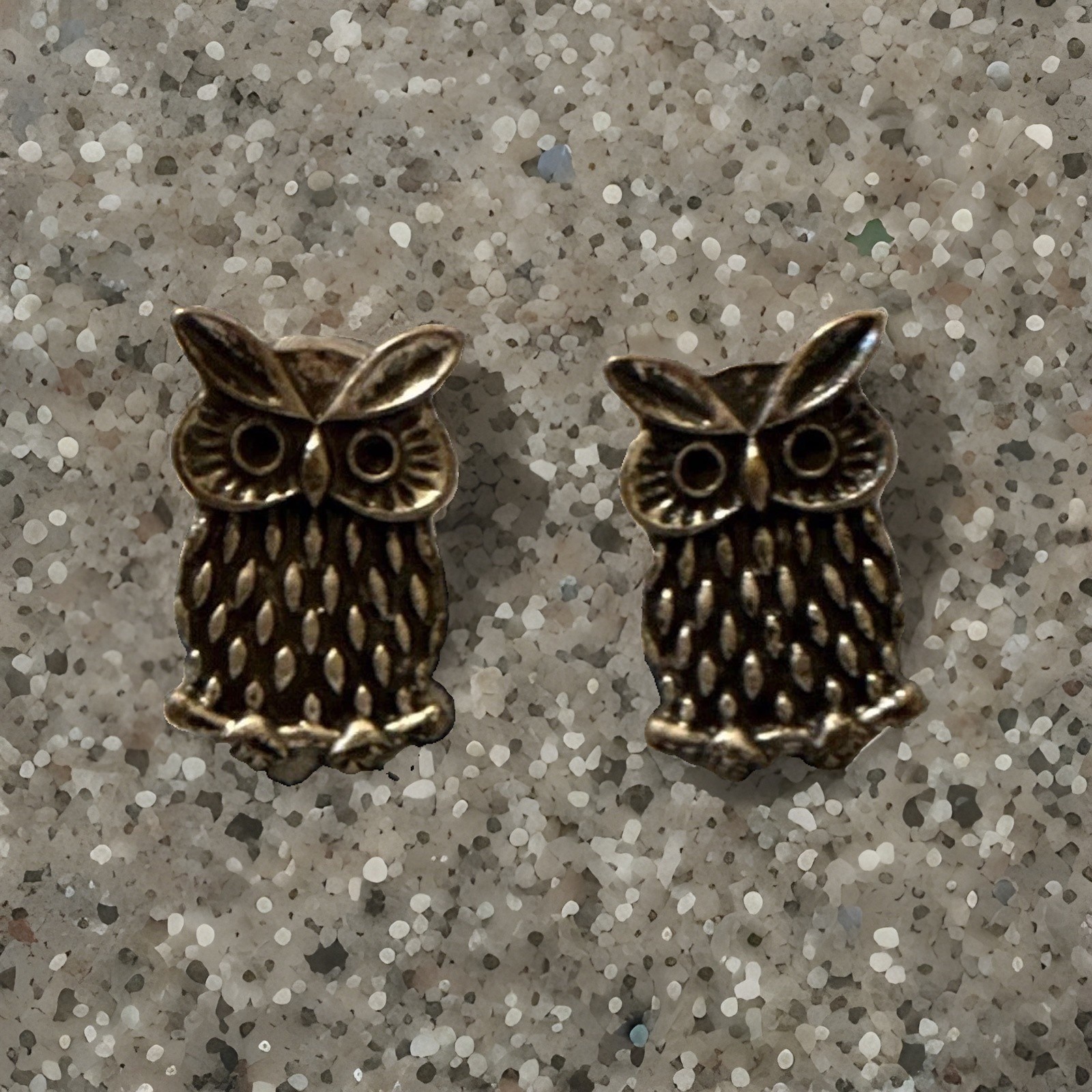 Owl Stud Earrings Silver Tone Metal Butterfly Back No Stone Pair