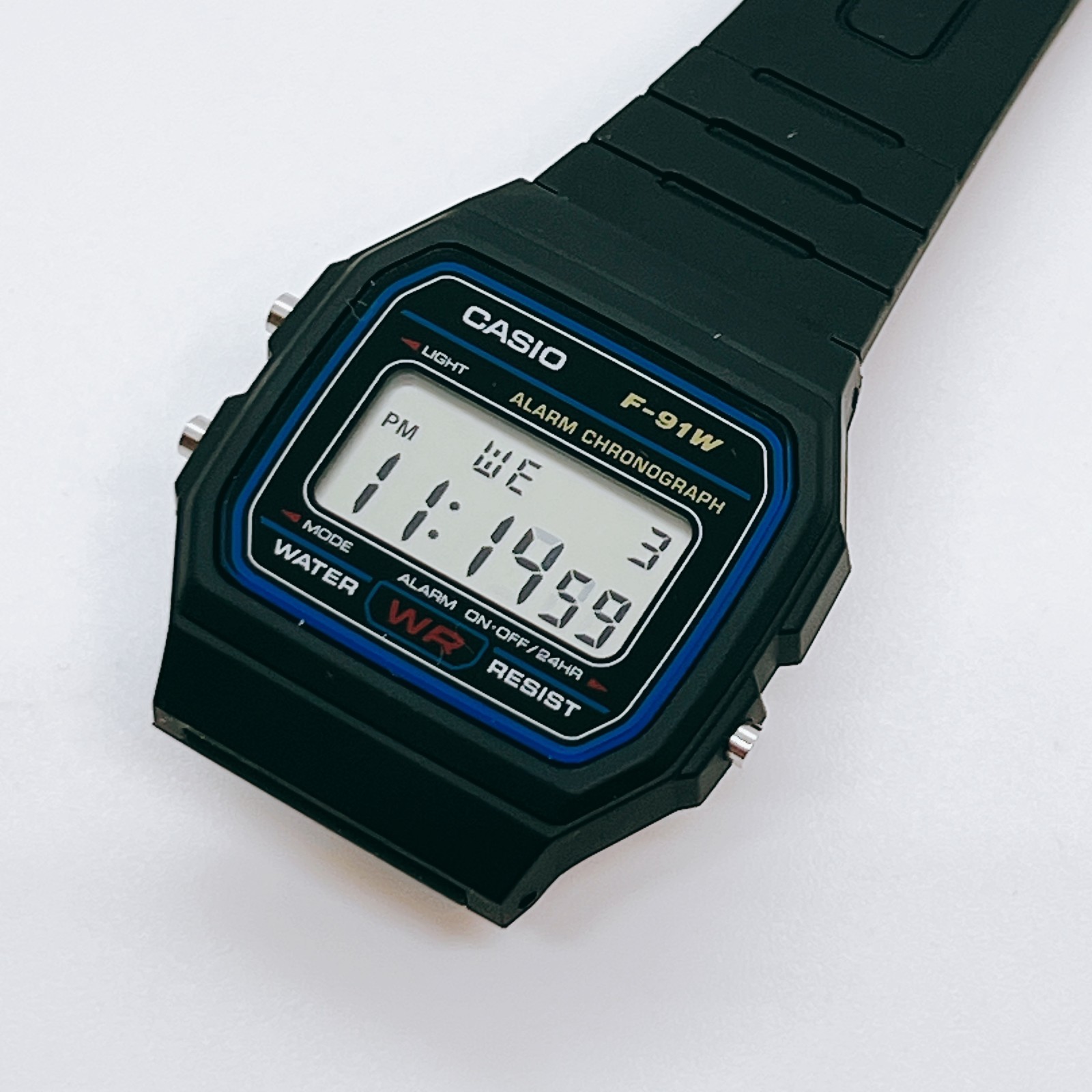 Casio Standard F-91W-1JH Men’s Standard Wristwatch Digital 30mm From Japan