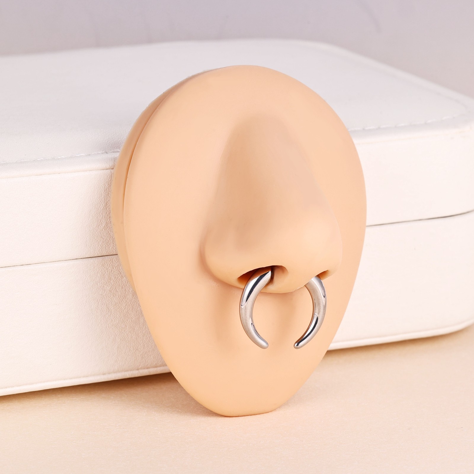 1 Pc 16G Stainless Steel Nose Rings Threadless Push-in Horn Ball Septum Piercing