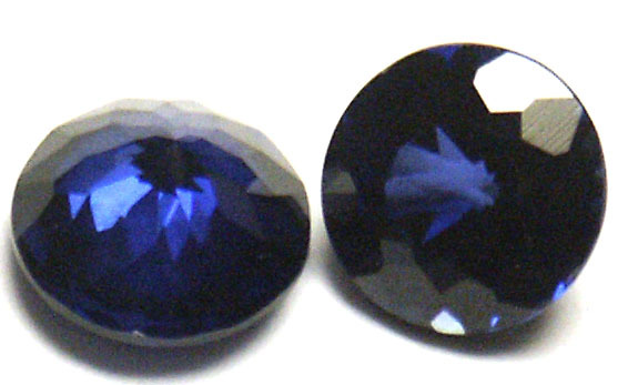 Nice 7 mm Round Double Brillant Blue Created Sapphire