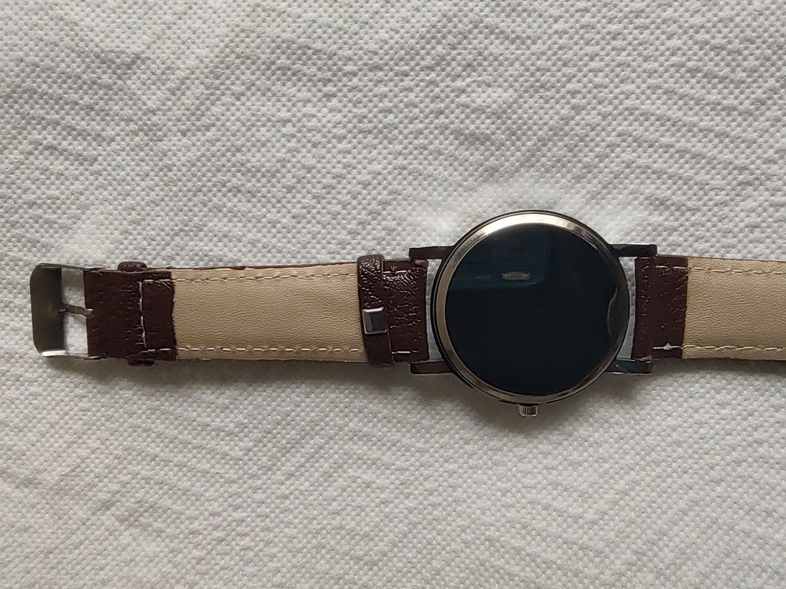 Malloom Watch Male Female Unisex Brown Leather Strap Silver Tone