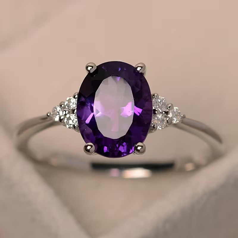 Beautiful Women’s Amethyst & Cubic Zirconia Ring, Size 10. FREE SHIP IN THE USA!