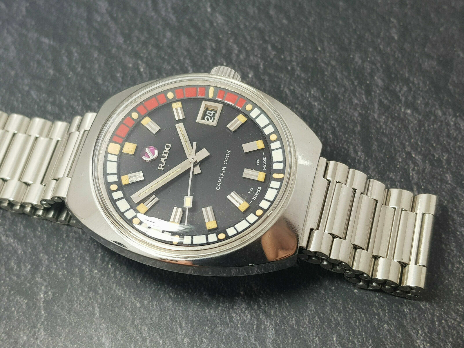 Vintage Bracelet Rado Straight end piece 18mm Silver color Fit many model.