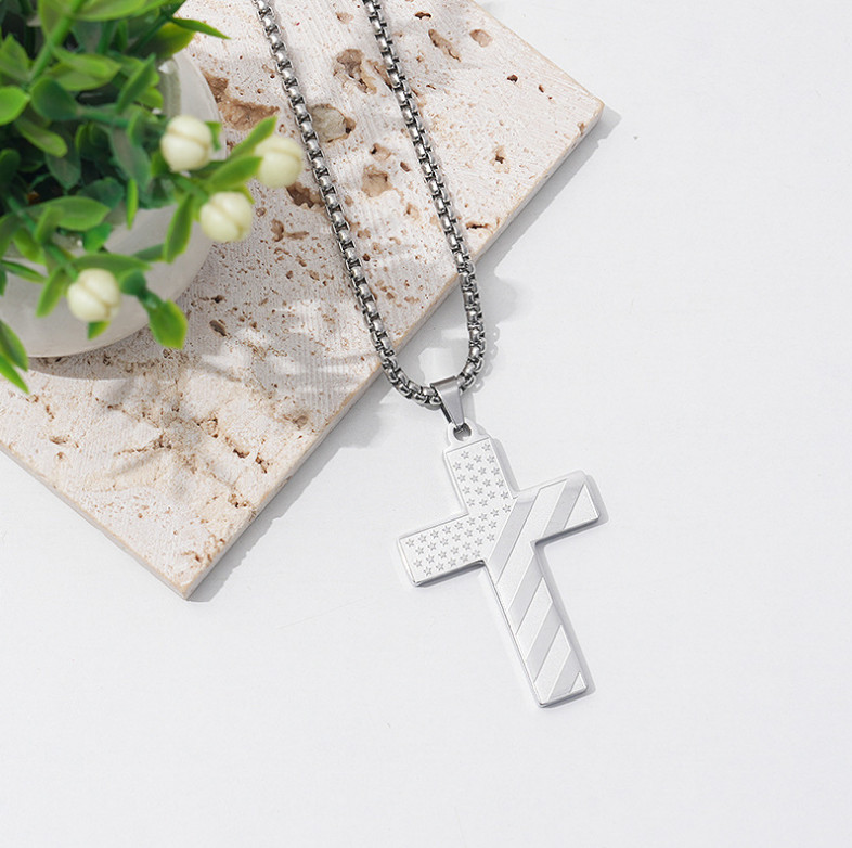 316L Stainless Steel Silver Black Patriotic American Flag Cross Pendant Necklace