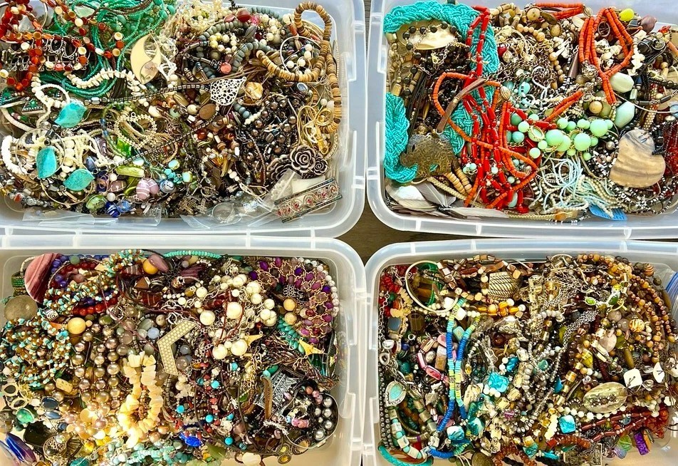 HUGE 20 Pounds Untested Jewelry Lot Vintage Mod Junk Craft & Good Resell Mix In