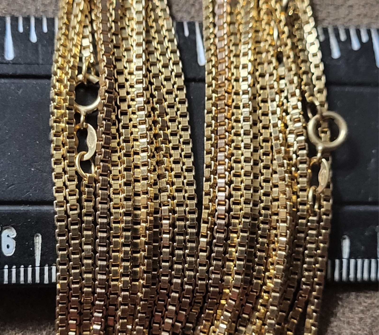 Vintage New Old Stock 14k Yellow Gold Filled Necklace 20″ Box Chain 2.5mm 5gr