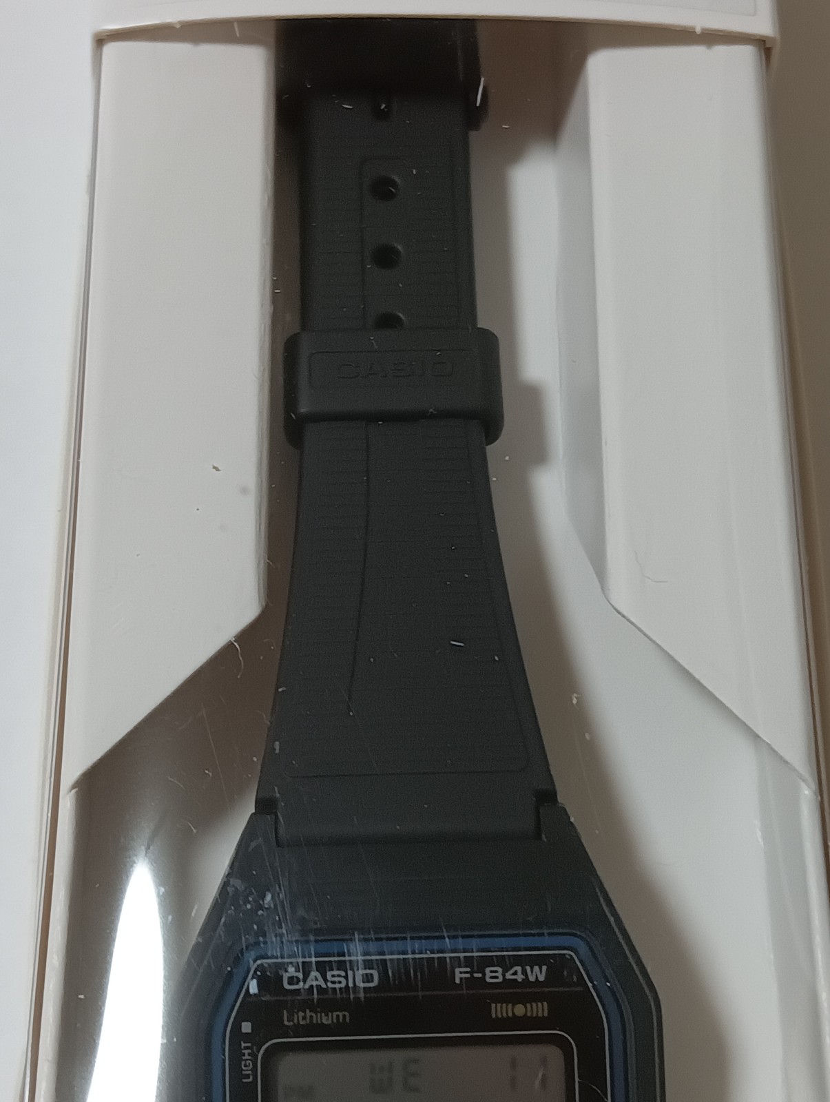 CASIO F-84W-1QJH Black Light Men’s Standard Digital Wristwatch OFFICIAL