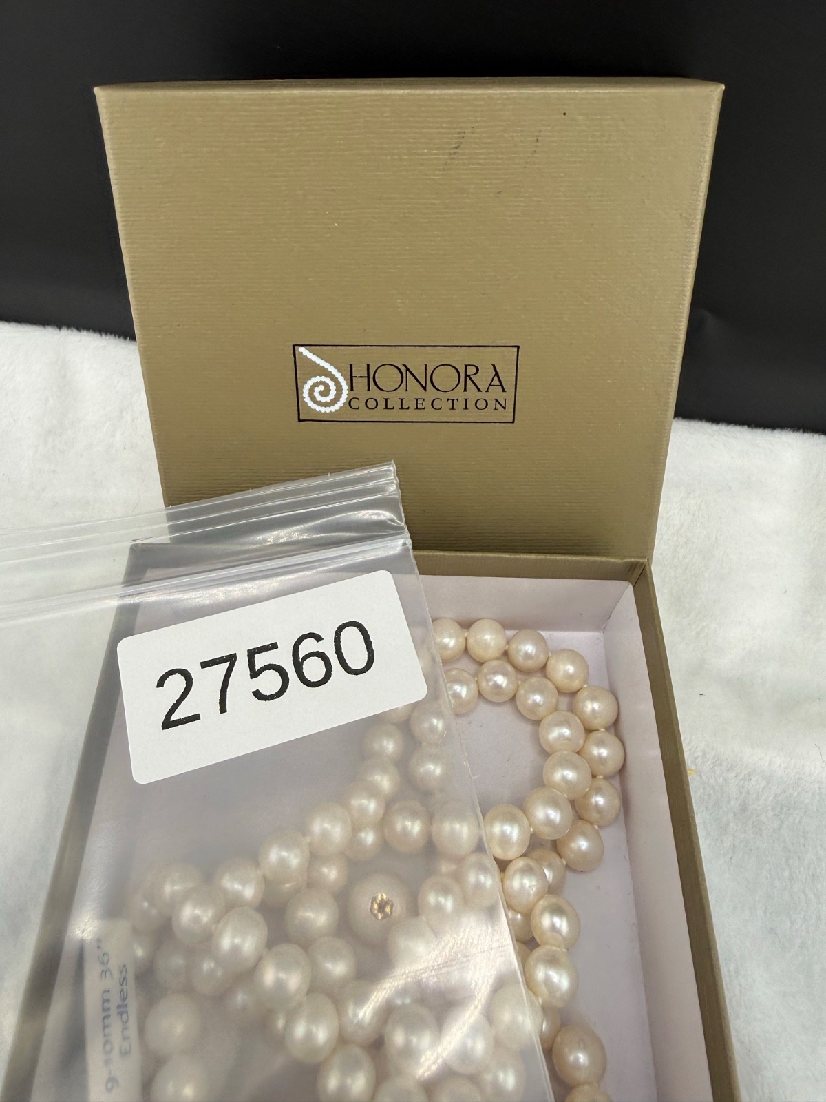 Vintage Honora Freshwater Pearl Necklace Pierced Earrings 36” Endless