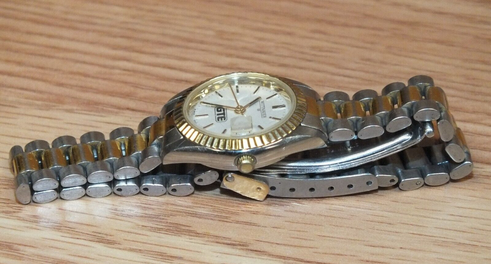 Vintage Wittnauer GTE General Telephone Electronics Employee Gift Wrist Watch