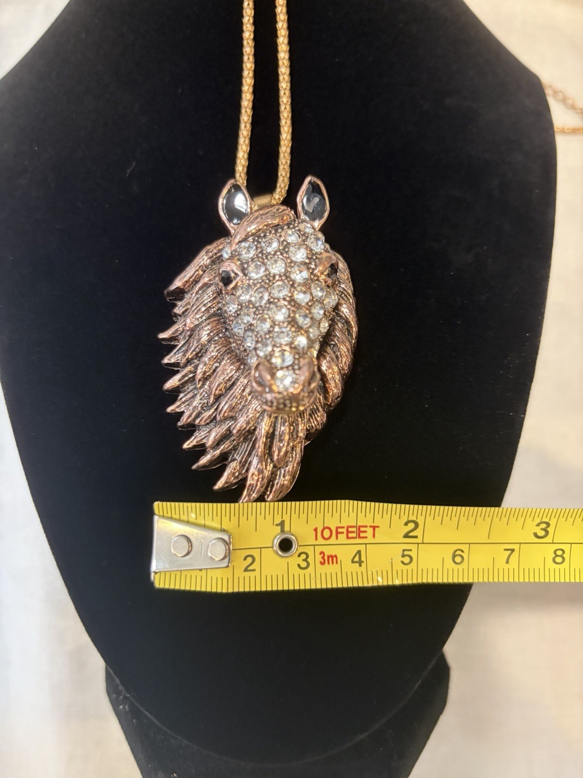 Betsy Johnson Rhinestone Horse Head Metal Enamel Pendant And Chain 28 Inch