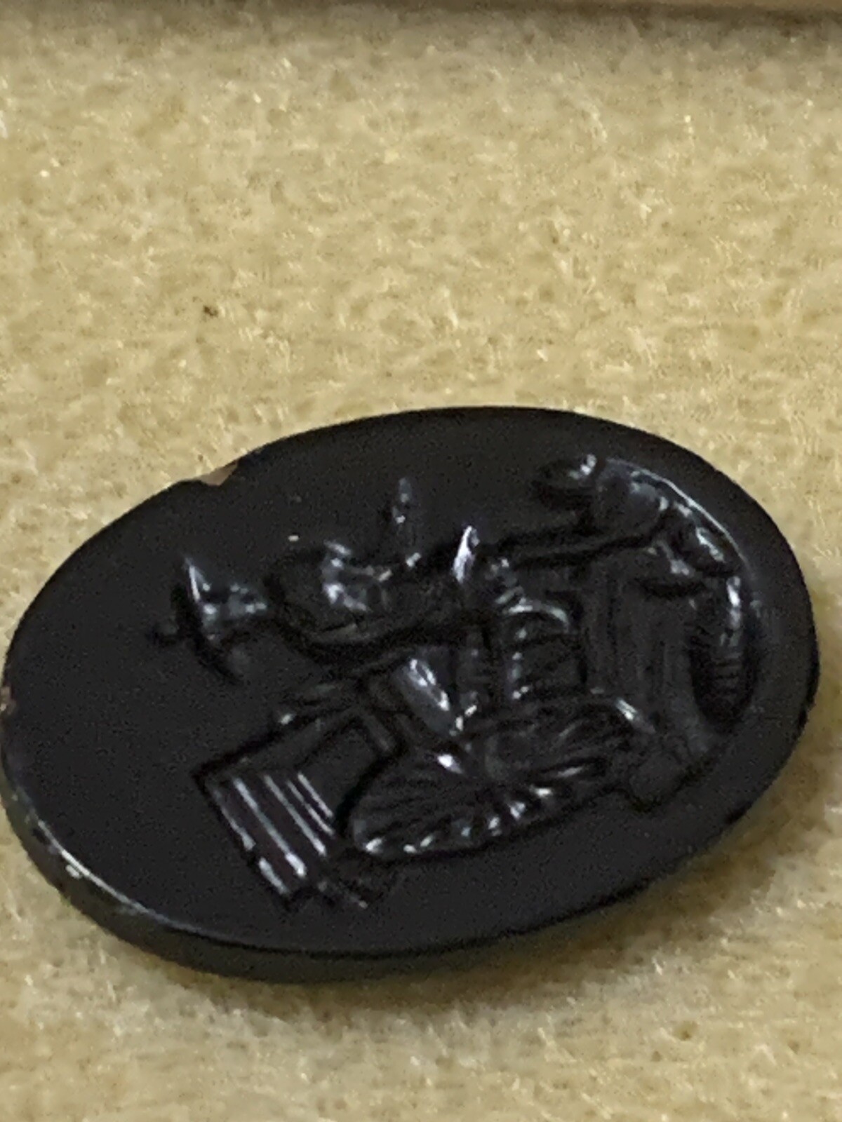 *INVENTORY SALE*LG. ANTIQUE GERMAN CRYSTAL INTAGLIO RICKSHAW BLK./GOLD 30X22MM