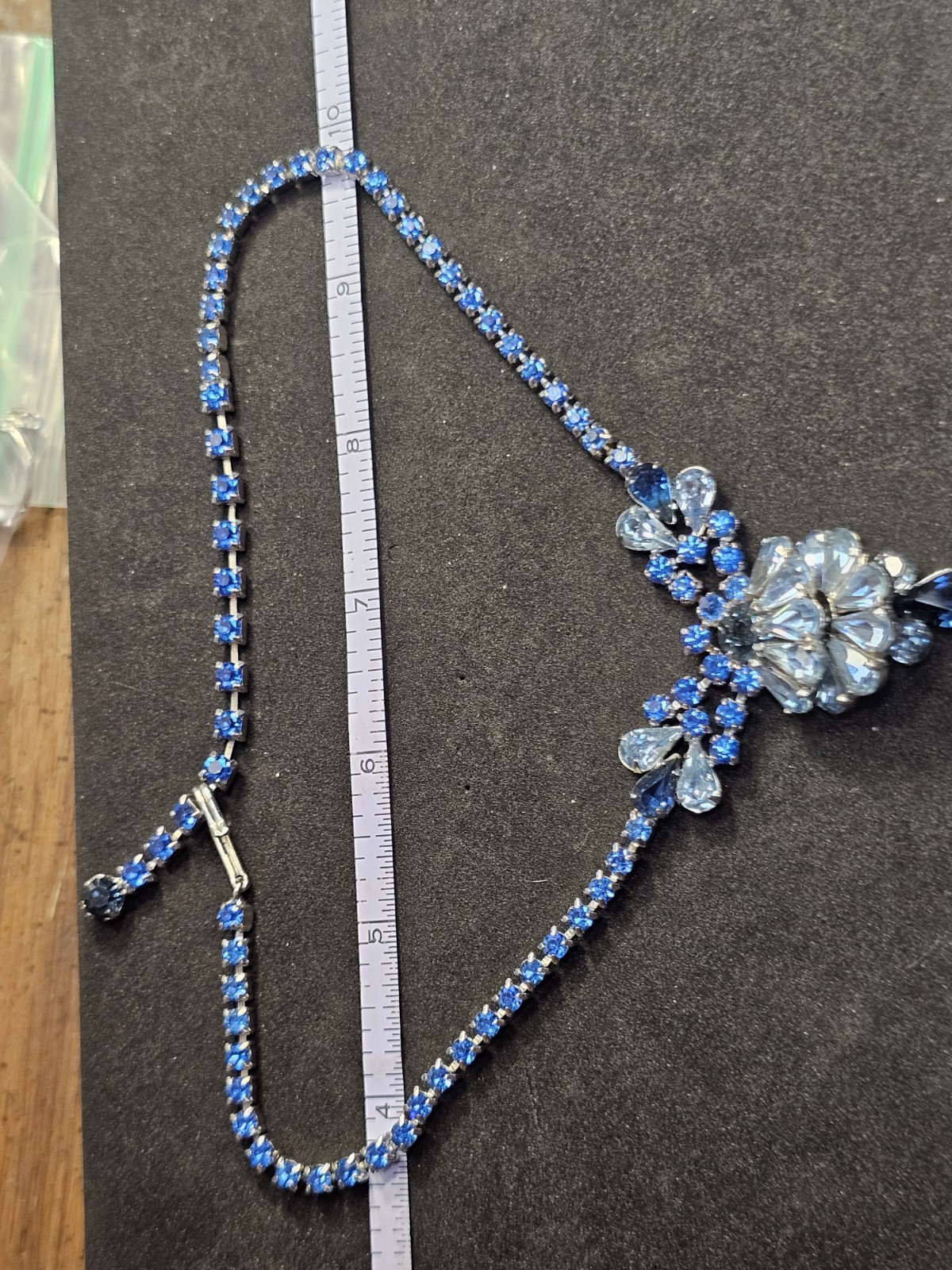 Blue Crystal Teardrop Flower Pendant Rhinestone Riviere Necklace Box 15 in