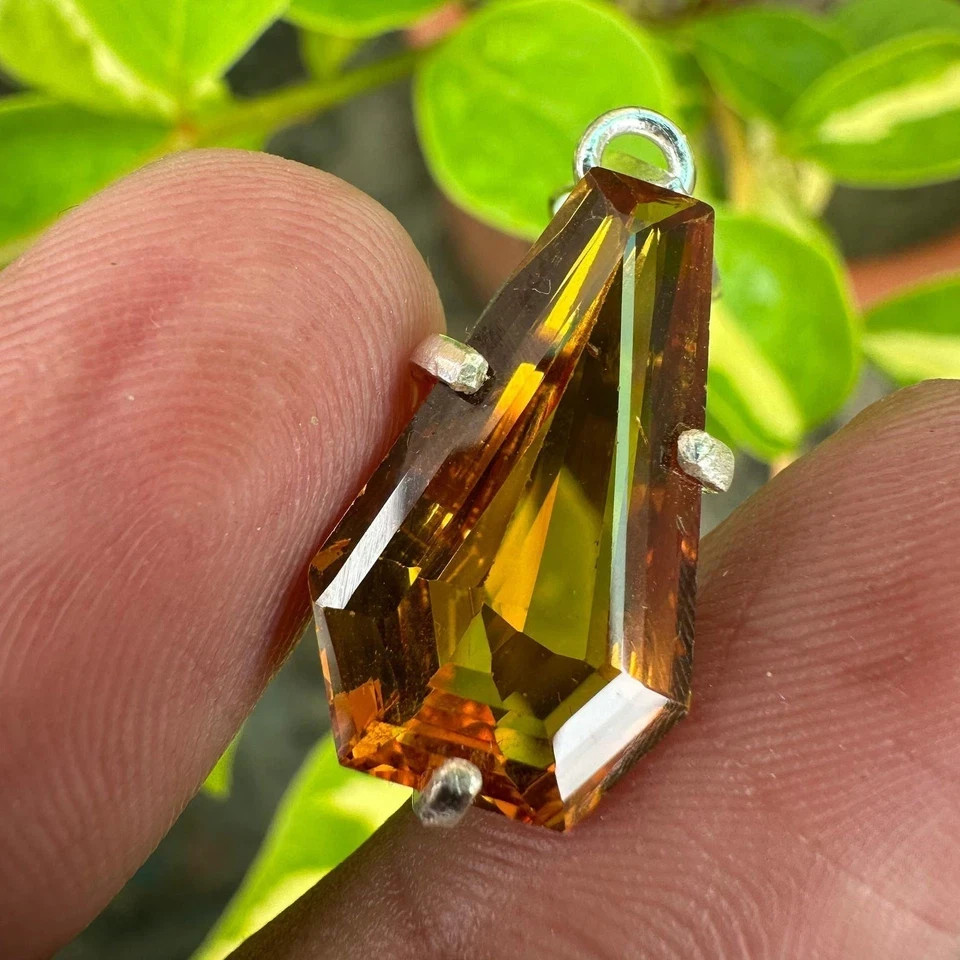 Natural Orange Sapphire 22 Ct Certified Loose Gemstone 925 Solid Silver Pendant