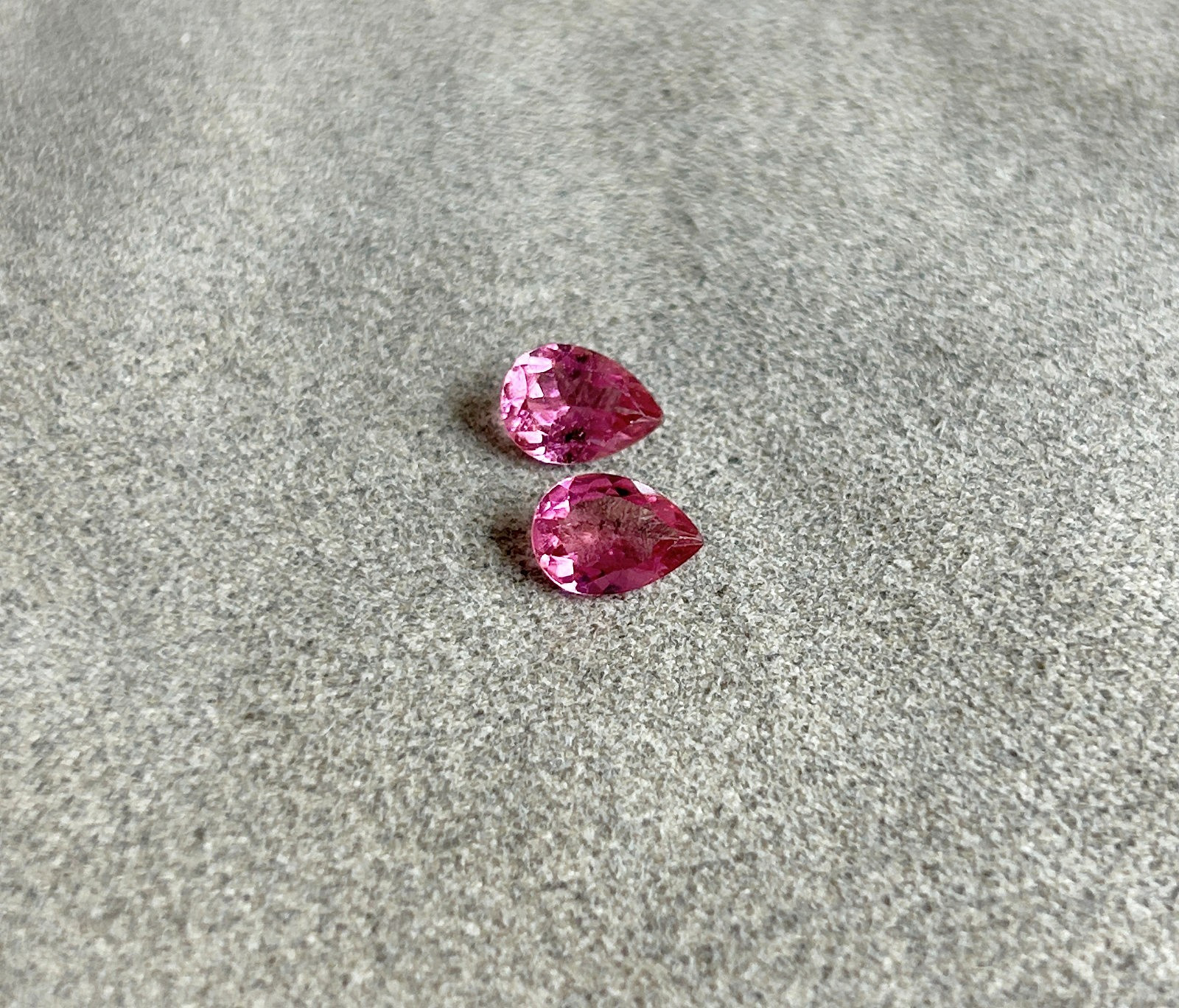 Natural Pink Tourmaline Pear shape Matching Pair 7×5 mm fine gemstones