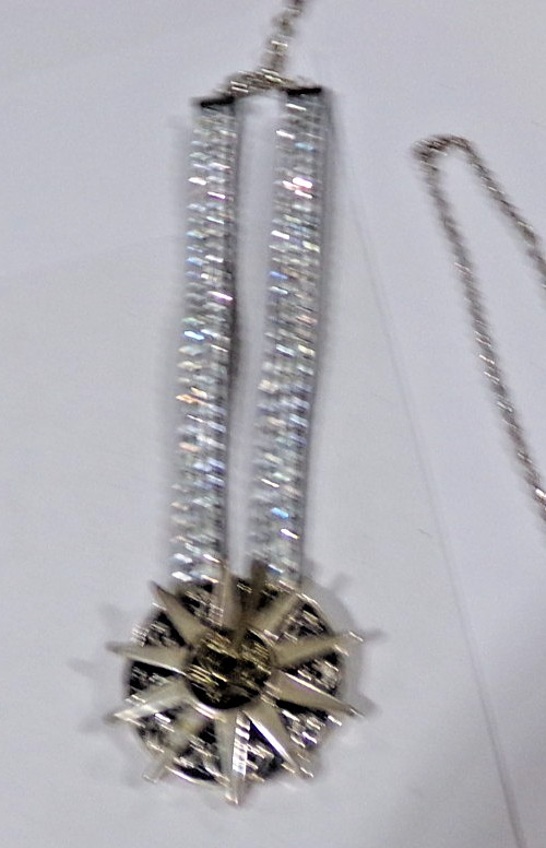 Vintage MIXED JEWELRY LOT – fashion jewelry ready to wear (not junk) as picture